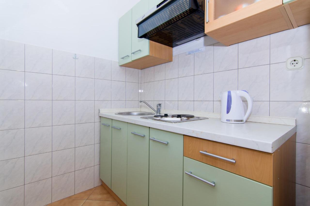 Holidays Apartments Slanada With Terrace And Sea View, Near The Beach & Town Trogir, Free Parking, Quiet Place On Peninsula Ciovo Exterior foto